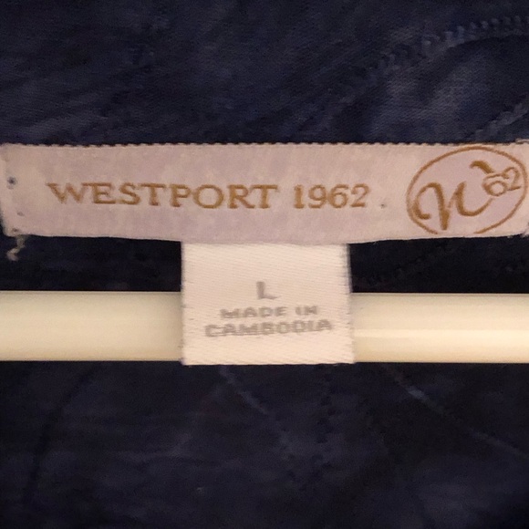 Top - Picture 4 of 5